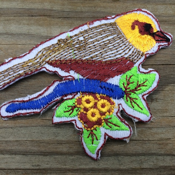 Bird Iron On Patch Embroidery Sticker For Craft - Picture 3 of 8